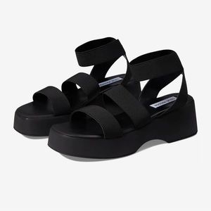 Steve Madden Women's Sashes Strappy Platform Sandals size 9 NEW with box